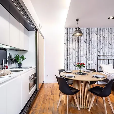 Shortstaypoland Grzegorzecka C6 *