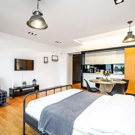 Shortstaypoland Grzegorzecka C6