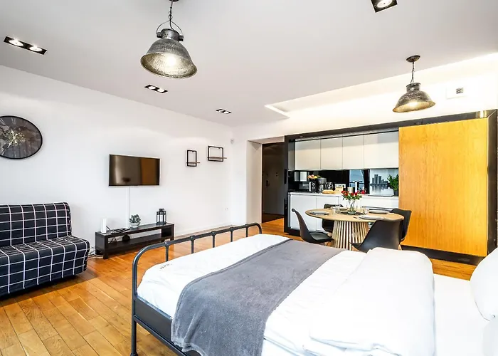 Shortstaypoland Grzegorzecka C6